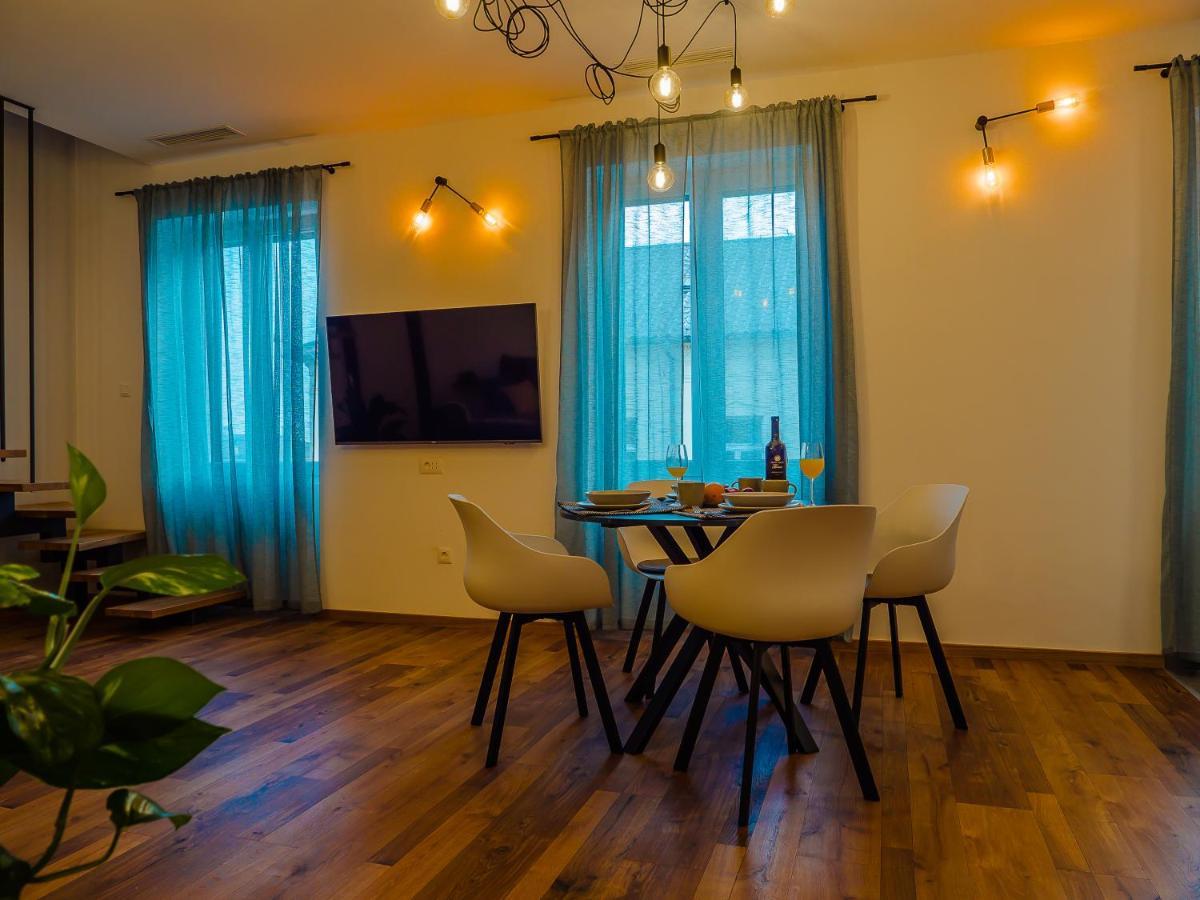 Apartmani Dora & Luka Rijeka Exterior photo